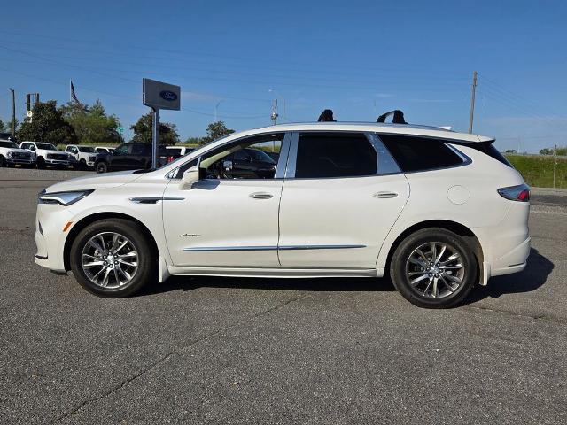 2022 Buick Enclave FWD Avenir