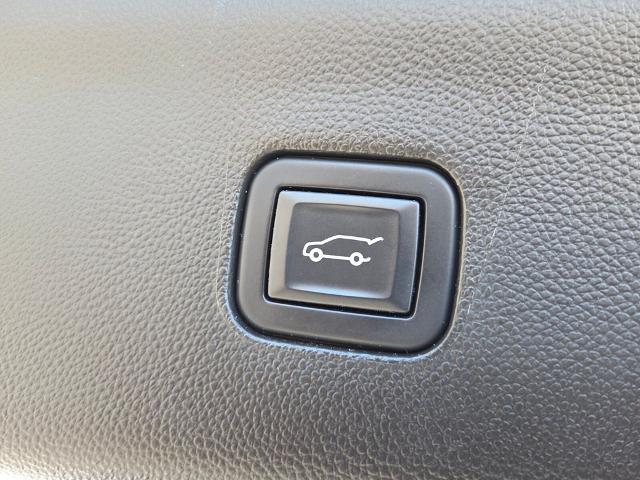 2022 Buick Enclave FWD Avenir