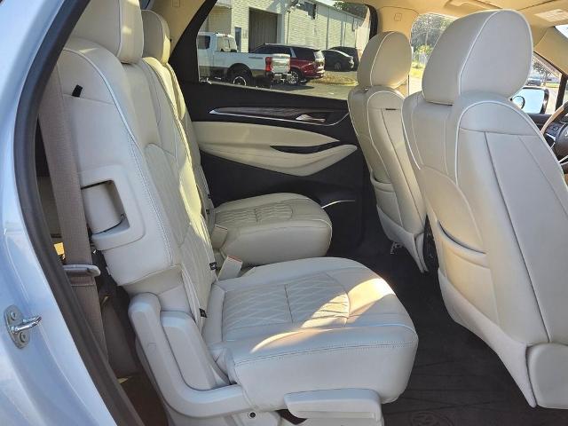 2022 Buick Enclave FWD Avenir