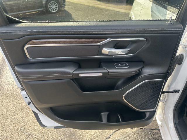 2020 Ram 1500 Laramie Crew Cab 4x4 5'7" Box