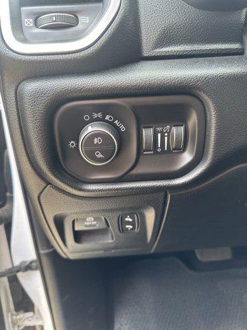 2020 Ram 1500 Laramie Crew Cab 4x4 5'7" Box