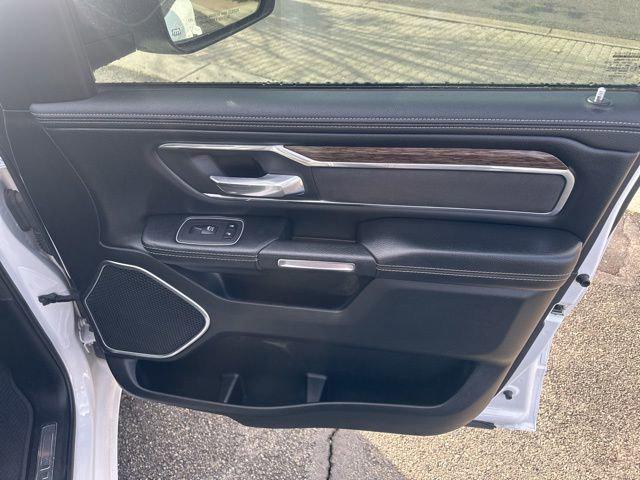 2020 Ram 1500 Laramie Crew Cab 4x4 5'7" Box