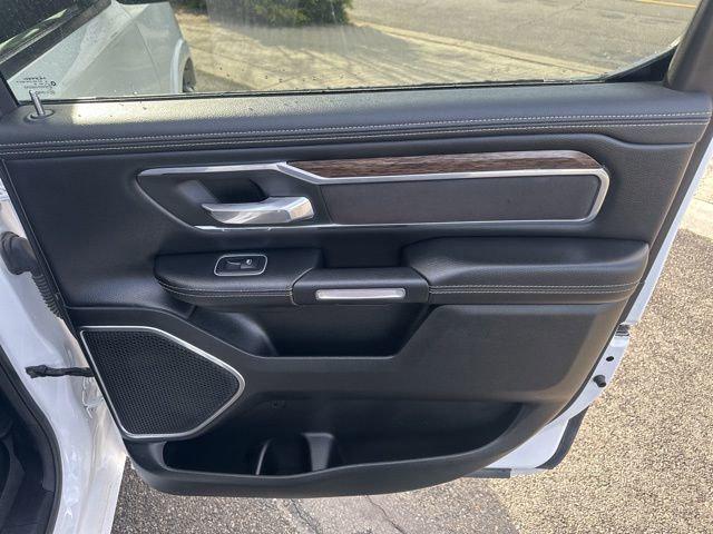 2020 Ram 1500 Laramie Crew Cab 4x4 5'7" Box
