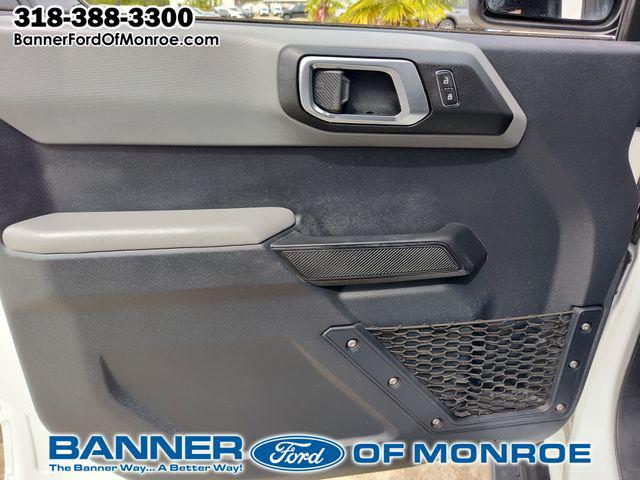 2021 Ford Bronco Base