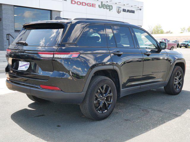 2024 Jeep Grand Cherokee Altitude 4x4