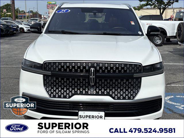2025 Lincoln Navigator Reserve
