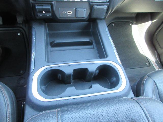2021 GMC Sierra 1500 4WD Crew Cab Short Box AT4