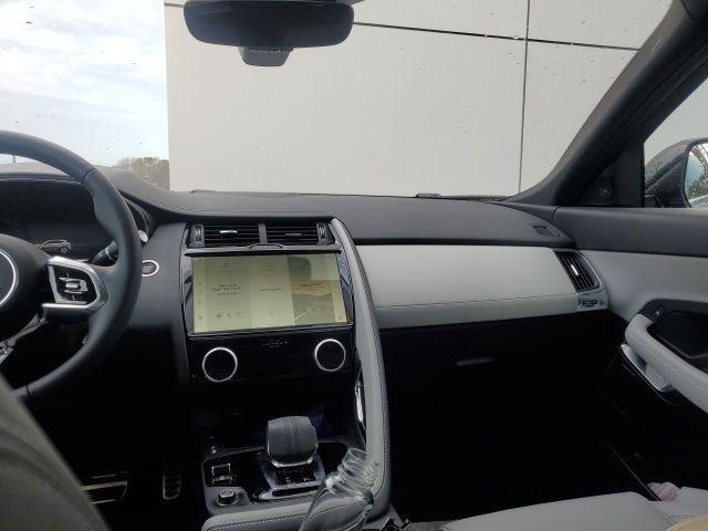 2024 Jaguar E-PACE R-Dynamic SE P250 AWD Automatic
