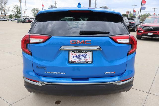 2024 GMC Terrain AWD AT4