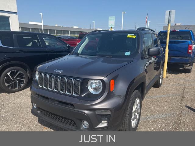2020 Jeep Renegade Latitude 4x4 for sale in Sterling Heights, MI