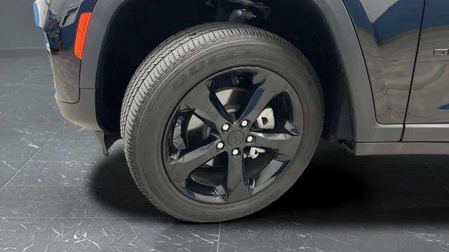 2023 Jeep Grand Cherokee Altitude 4x4