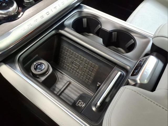 2025 Ford Expedition Platinum MAX