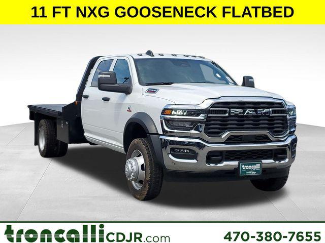 2026 RAM 5500 Chassis RAM 5500 TRADESMAN CHASSIS CREW CAB 4X4 84 CA