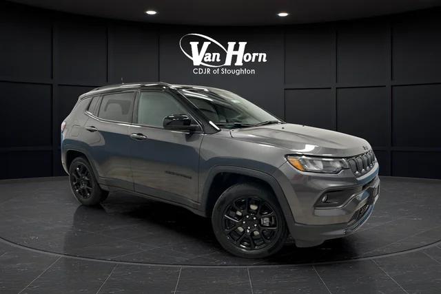 2022 Jeep Compass Altitude 4x4 for sale in Stoughton, WI