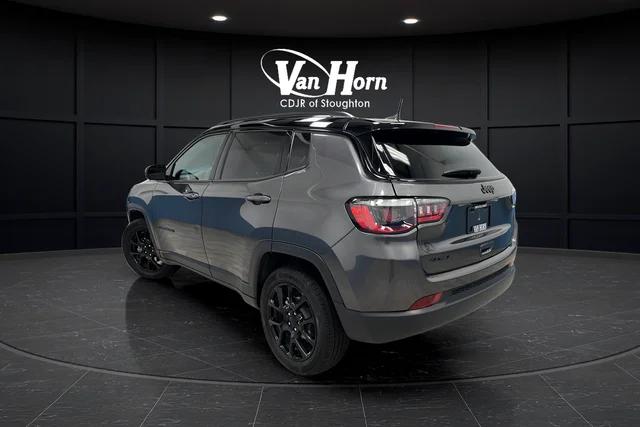 2022 Jeep Compass Altitude 4x4