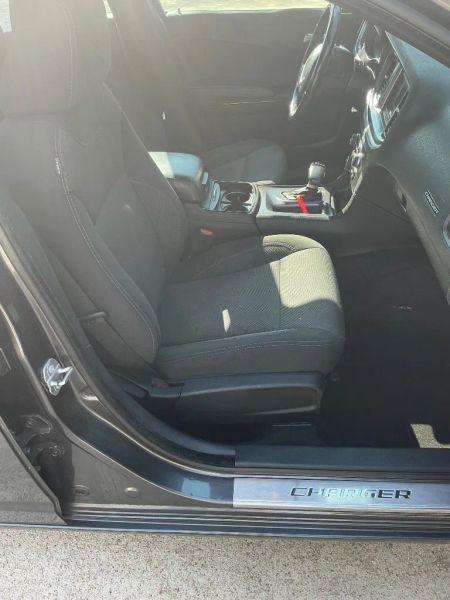 2018 Dodge Charger SXT RWD
