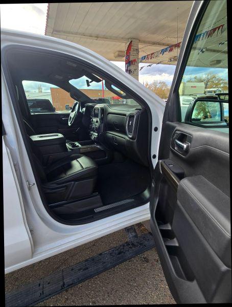 2022 Chevrolet Silverado 1500 4WD Crew Cab Short Bed RST
