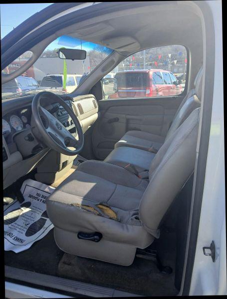 2002 Dodge Ram 1500 Base