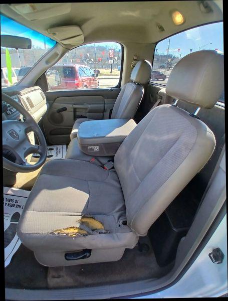 2002 Dodge Ram 1500 Base