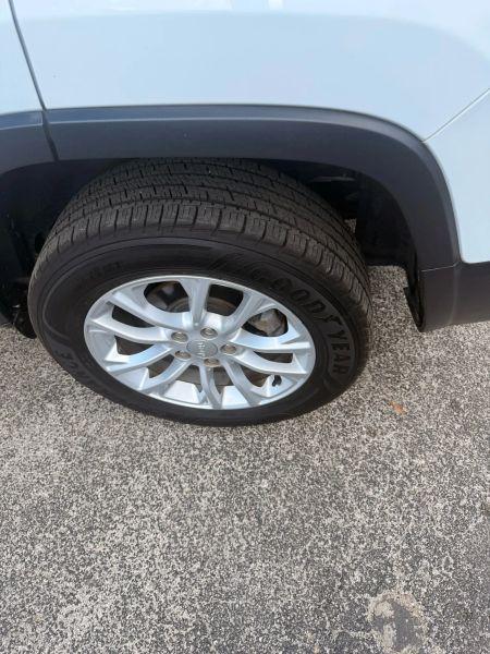2020 Jeep Cherokee Latitude FWD