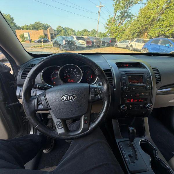 2013 Kia Sorento EX