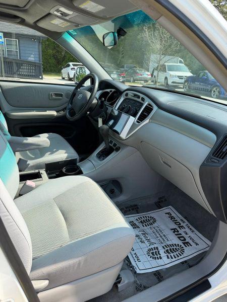 2007 Toyota Highlander Base