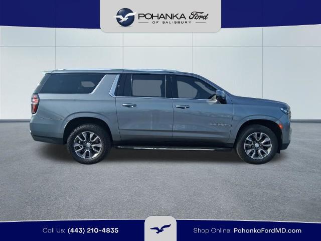 2022 Chevrolet Suburban 4WD LT