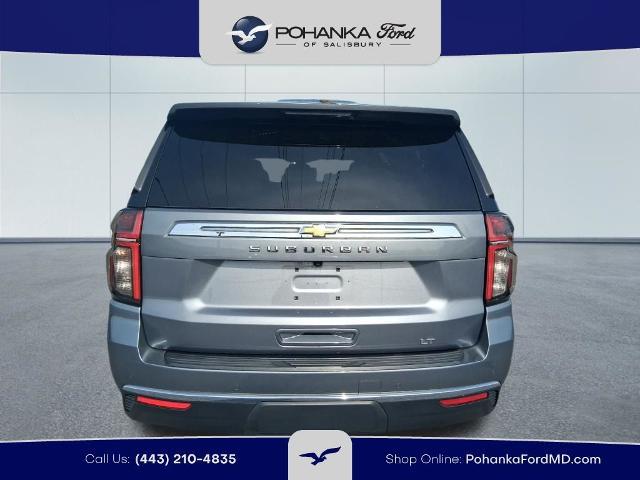 2022 Chevrolet Suburban 4WD LT