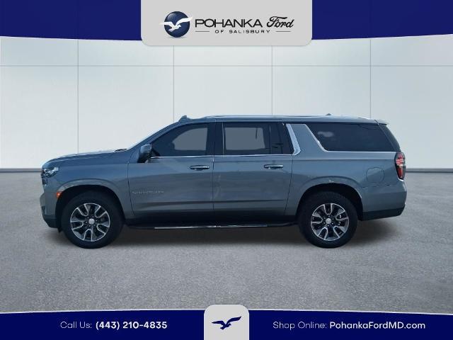 2022 Chevrolet Suburban 4WD LT