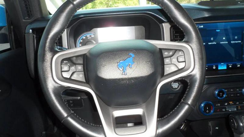 2022 Ford Bronco Base