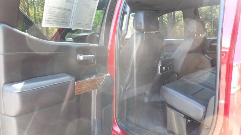 2021 Chevrolet Silverado 1500 2WD Crew Cab Short Bed High Country