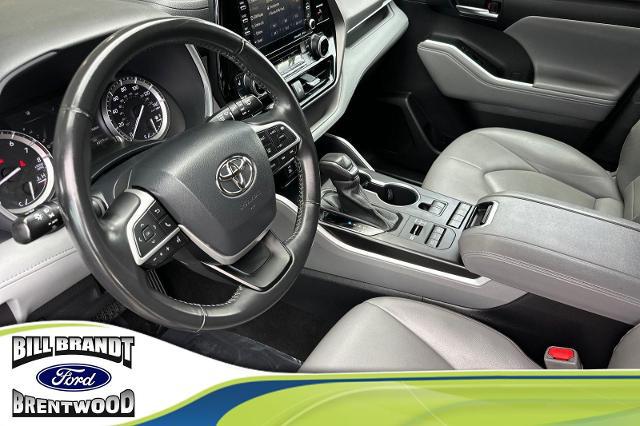 2022 Toyota Highlander XLE