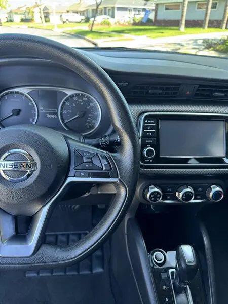 2020 Nissan Kicks S Xtronic CVT