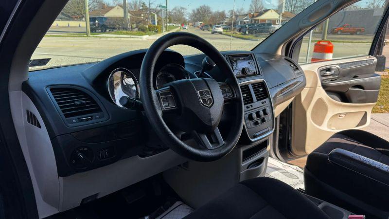2013 Dodge Grand Caravan SE