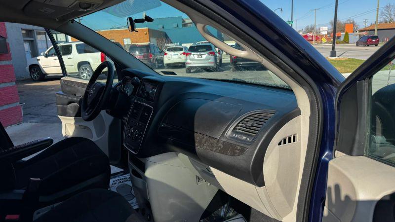 2013 Dodge Grand Caravan SE