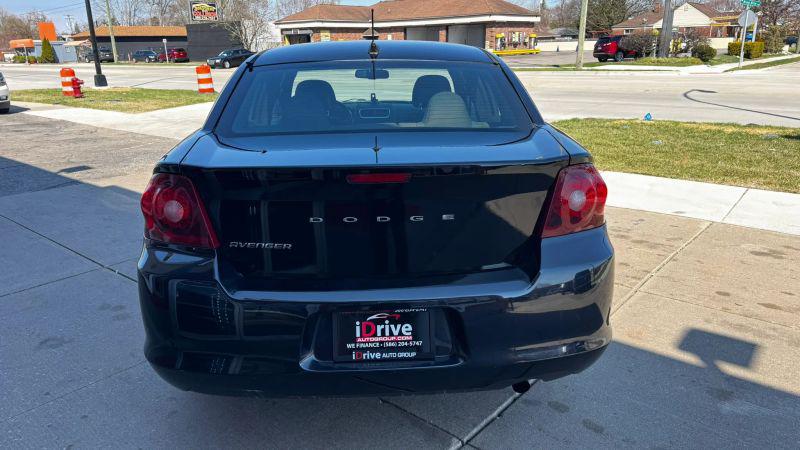 2014 Dodge Avenger SE