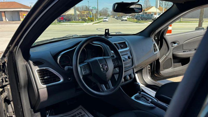 2014 Dodge Avenger SE