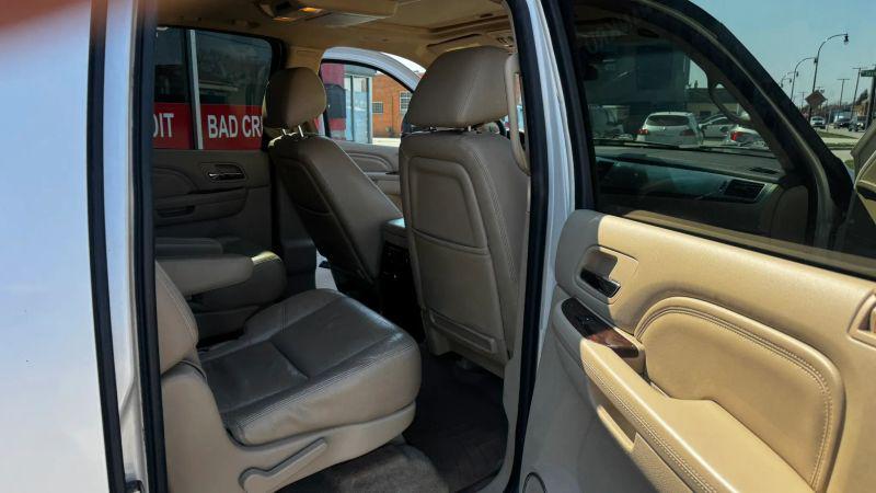 2011 Cadillac Escalade ESV Luxury
