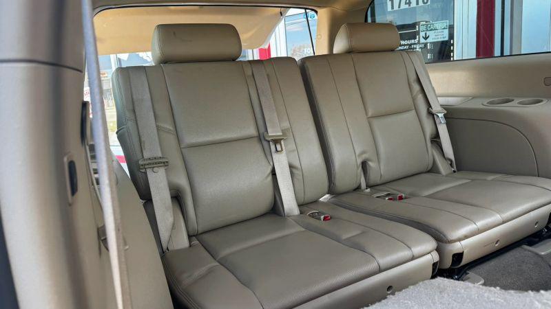 2011 Cadillac Escalade ESV Luxury
