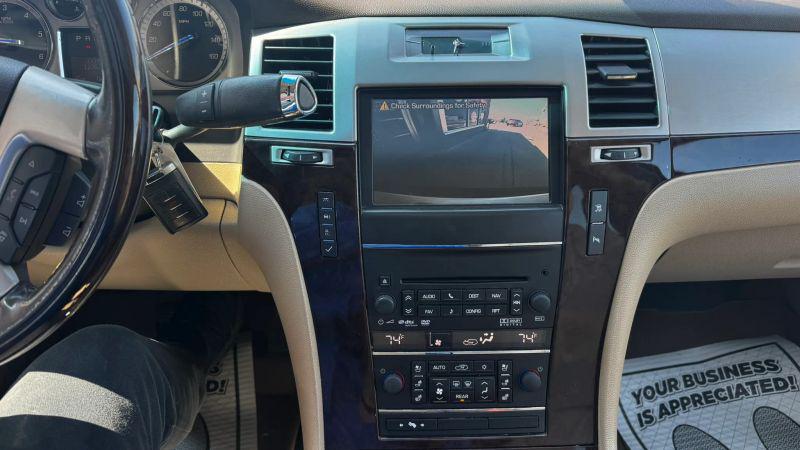 2011 Cadillac Escalade ESV Luxury