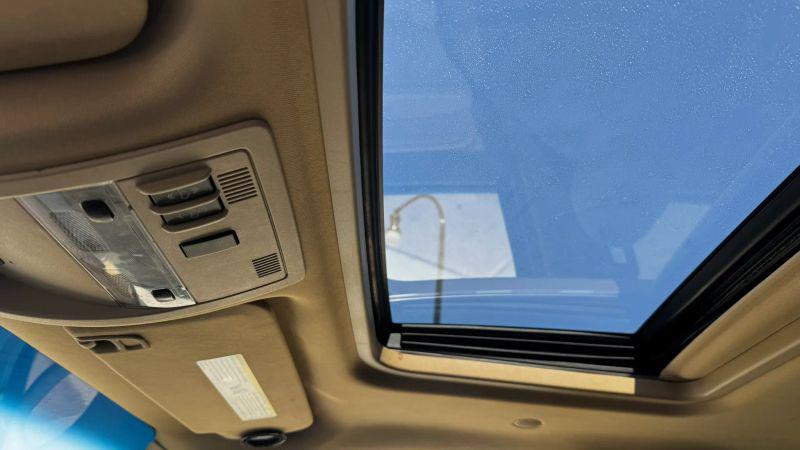 2011 Cadillac Escalade ESV Luxury