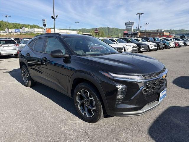 2024 Chevrolet Trax FWD LT