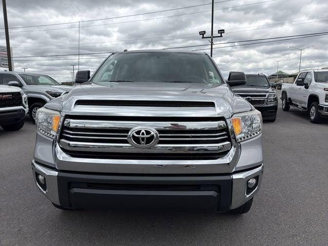 2017 Toyota Tundra SR5 5.7L V8