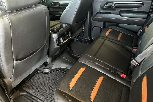 2024 GMC Sierra 2500HD 4WD Crew Cab Standard Bed AT4