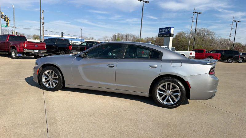 2015 Dodge Charger SXT