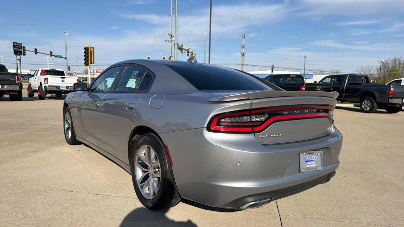 2015 Dodge Charger SXT