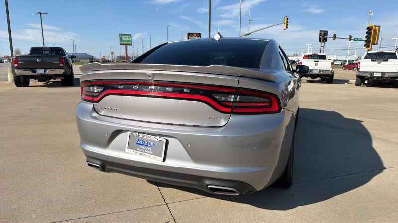 2015 Dodge Charger SXT