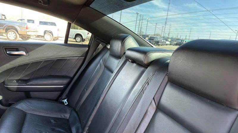 2015 Dodge Charger SXT