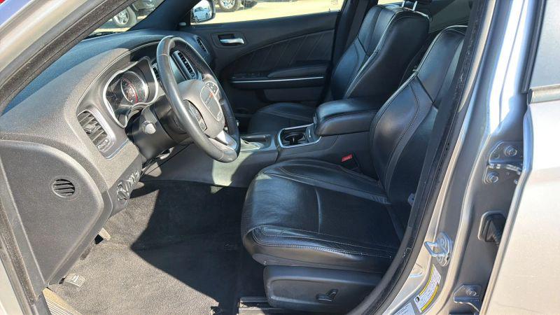 2015 Dodge Charger SXT