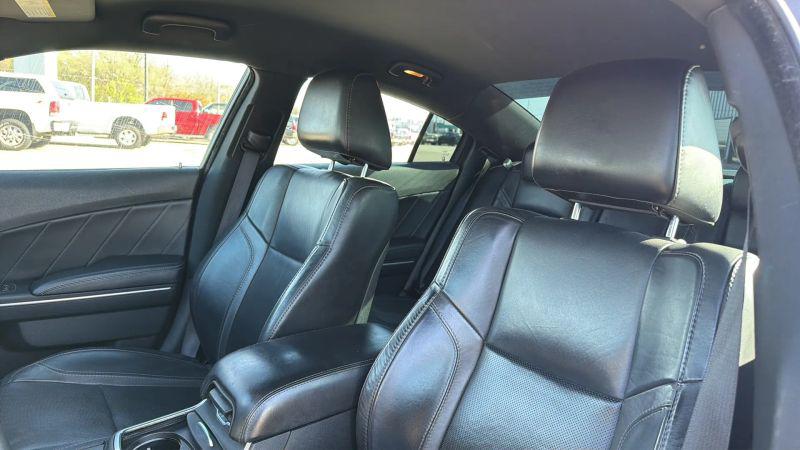 2015 Dodge Charger SXT
